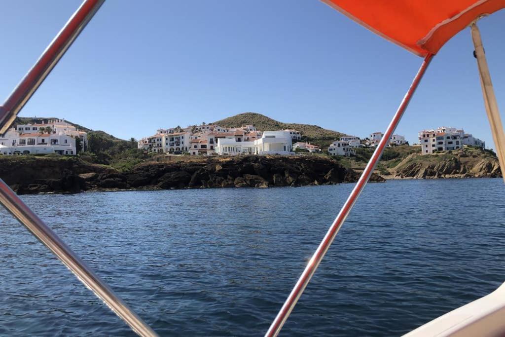 Miravent Terraza Y Jardin Frente Al Mar Menorca Daire Fornells  Dış mekan fotoğraf